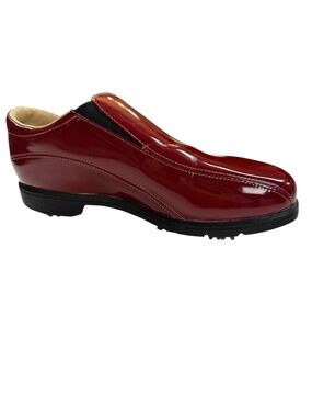 Nike Verdana Last Women's Glossy Deep Red Golf Flats with Black Spiked Soles 7.5